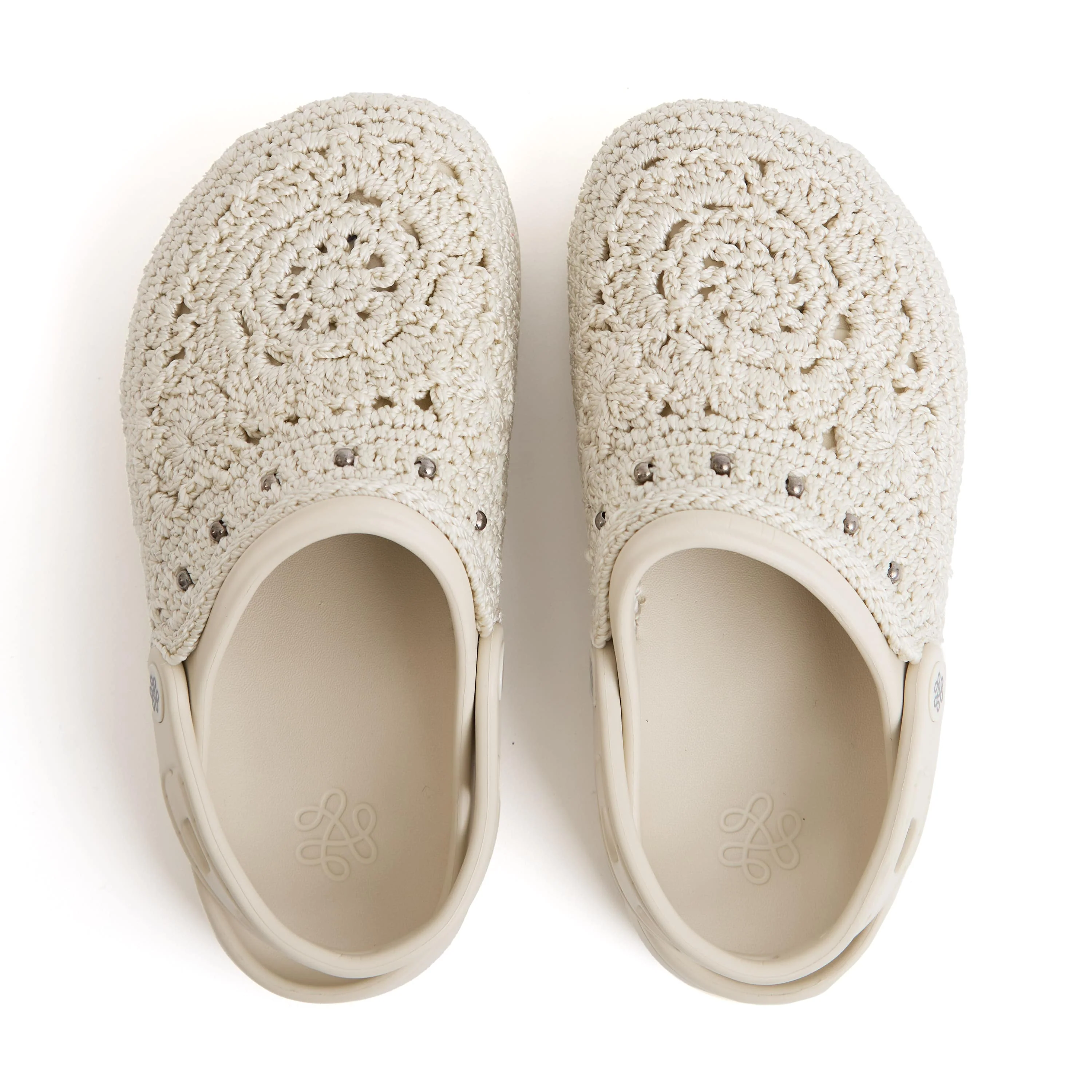 Bolo Clog - Hand Crochet - Natural Medallion