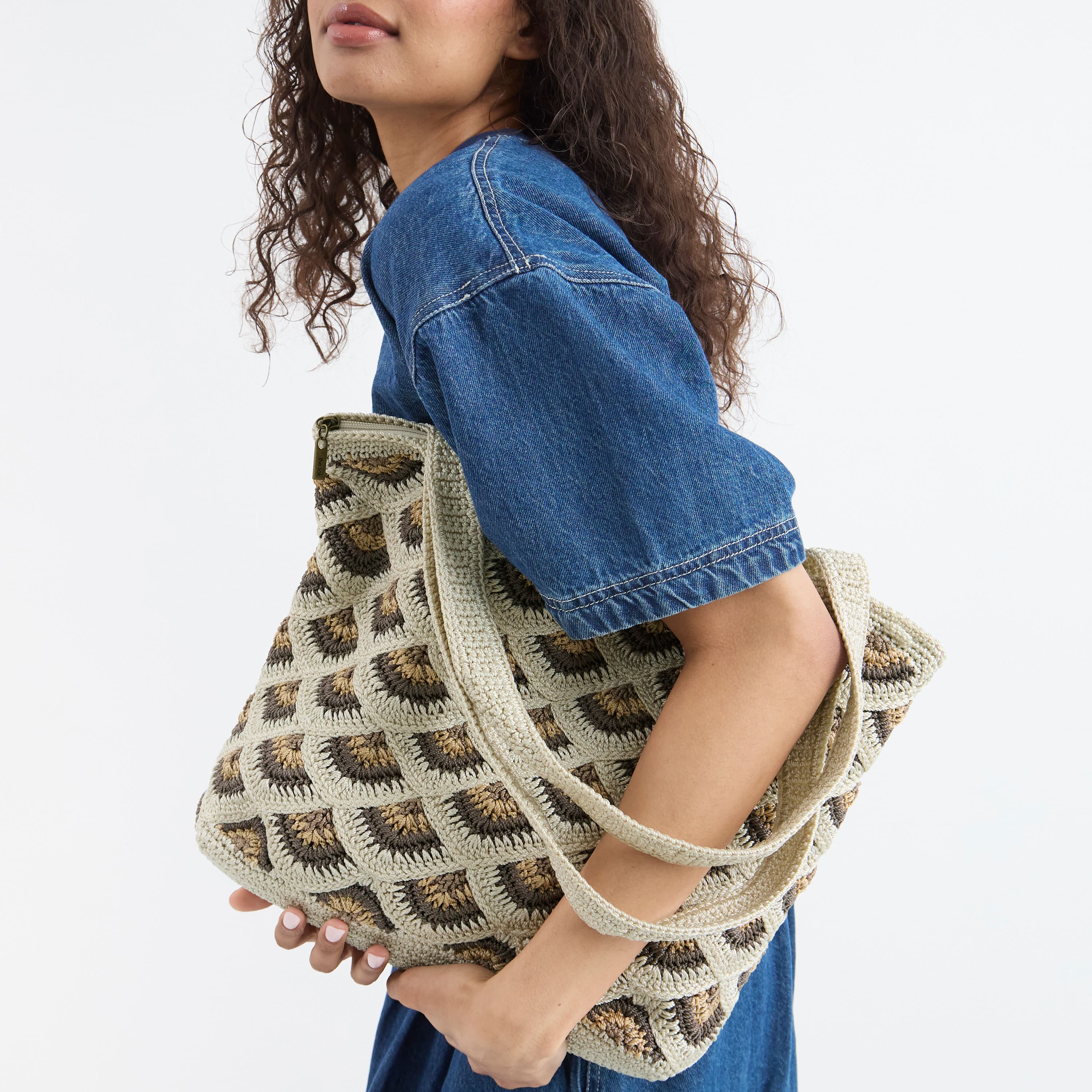 Sola Carryall Tote - Hand Crochet - Natural Mermaid - Image 2