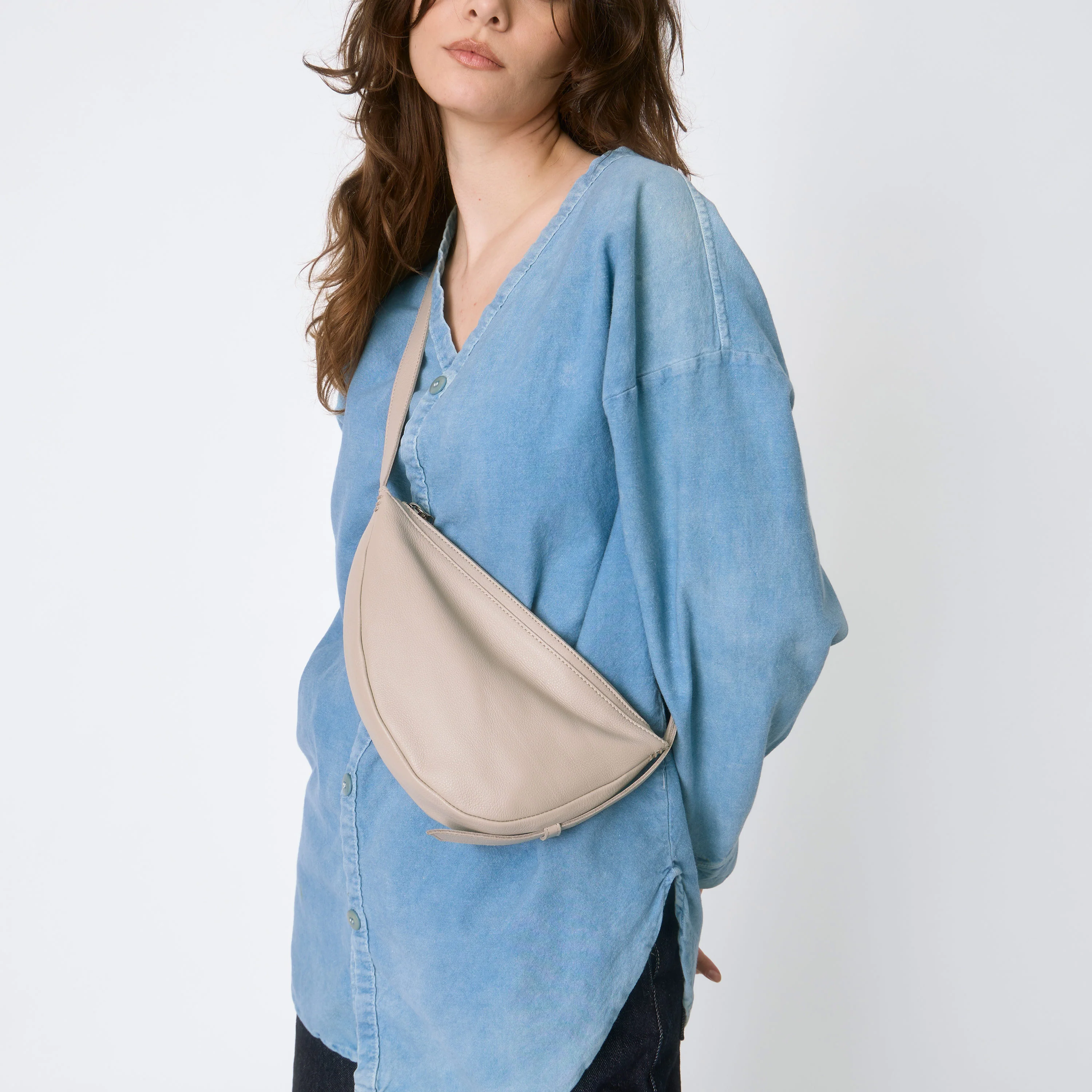 Tess Sling - Leather - Sand - Image 2