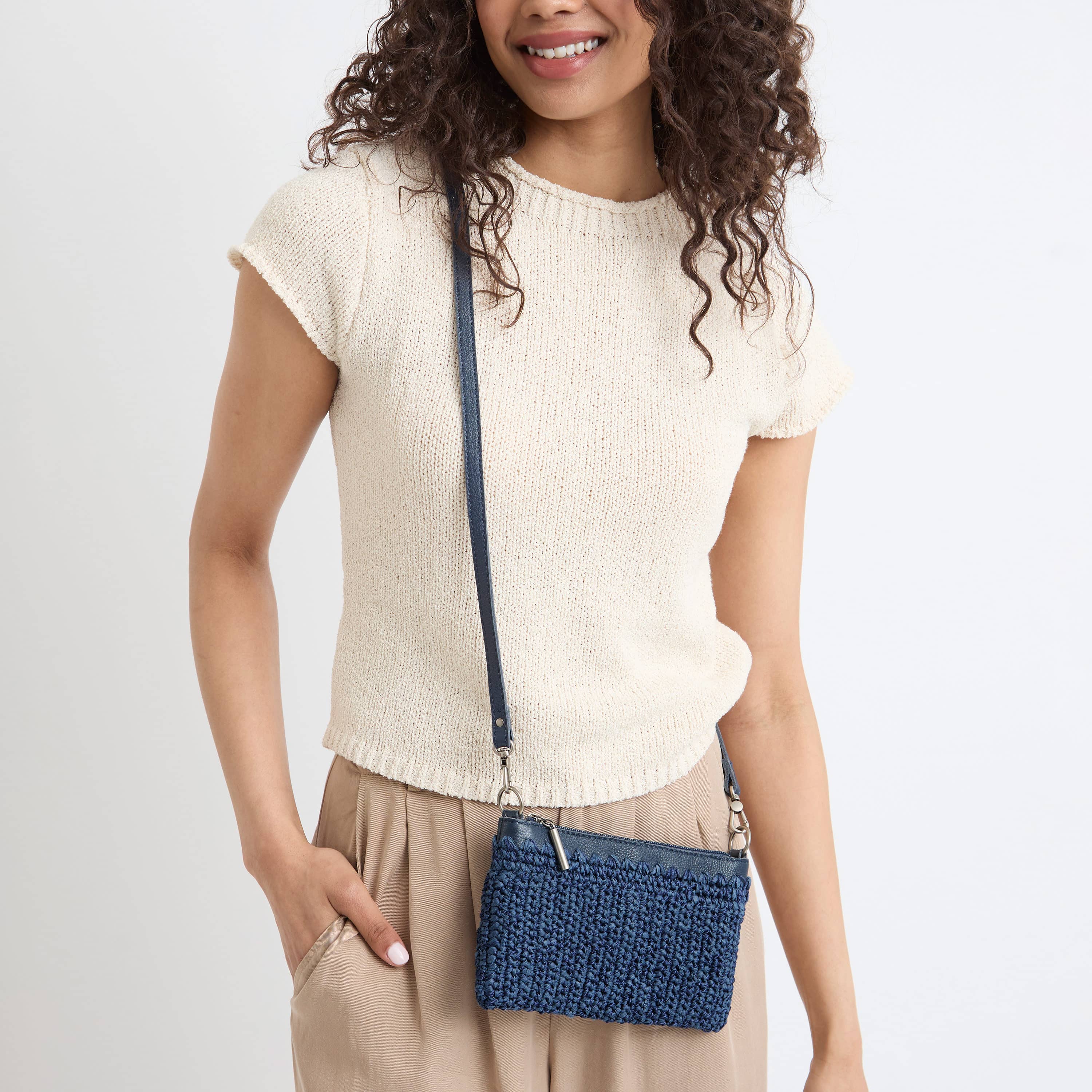Vita Convertible Wristlet - Hand Crochet - Denim Tonal Straw - Image 2